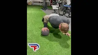 Uneven med ball Pushup