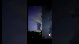 Mt.Canlaon eruption happening now #ctto #photosnotmine #prayforcanlaon #maamsheena #negros #eruption