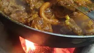 🔥🍖desi chulhe per mutton #desi #viral  #chulhacooking #villagelife #youtubeshorts #cokkingvideos 