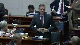 A Round of Applause for Senator Davis!