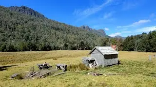 Reg Wadley Memorial Hut & Lewis Lee's Paddocks/Hut