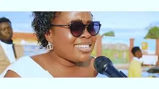 Worshiper Enly Chimalira