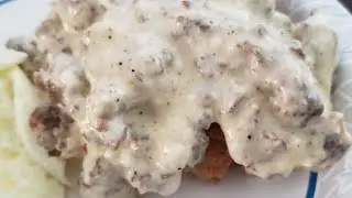 Easy Keto Sausage Gravy