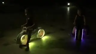 Беговел Star One Scooter TRON BIKE