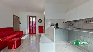 BILOCALE ARREDATO CON BALCONE IN CENTRO!!!