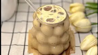 كانت معكم من ضحت وشربت لبن في سبيل اظهار حقيقه الايس كوفي😉