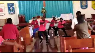 Ack st Luke's Kingeero dance team. Best dance team ever