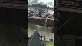 U.S. Marshals fall during SWAT raid when porch gives way