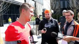 Prukop on Mariota at practice