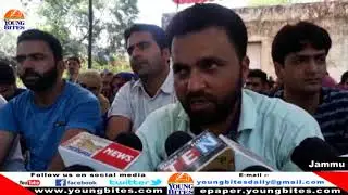 Rehbar e taleem teachers   protest for their demands
