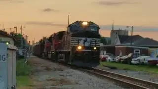 CN Railway St. Louis District coal empty south in Belleville, IL