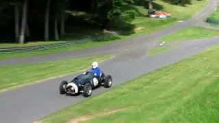 Cooper Bristol F2 at Prescott Hill 2010 La Vie en Bleu