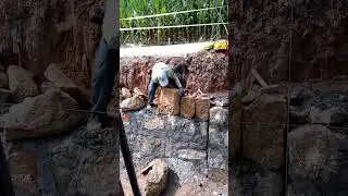 Engineering stone wall construction process