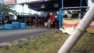 drag bike gds  bbek 2tak satusatunya di kelas 140cc . Even kratingdeng