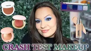 MINI TRICHROME & MAKEUP BY MARIO