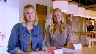 Kristen Clark i Bethany Baird w Warszawie