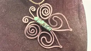 Simple Butterfly Pendant - Eps 311