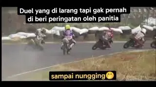Duel sengit bikin gemuruh penonton #satriachannel #fypシ #balapmotor #roadrace 