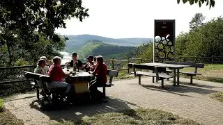 Mosel Tal Blicke - Sch&ouml;nste Weinsicht 2020 Mosel