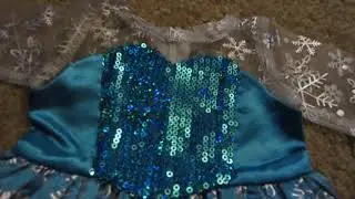 Ebay package Elsa Dress from Movie Frozen 2017 part 1