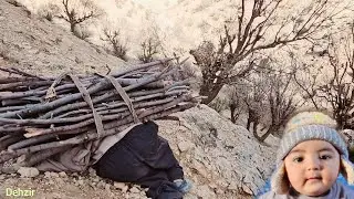 A story of playing with a bicycle: father going to the mountains to collect firewood