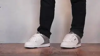 Globe Fusion White/Grey Split On Feet