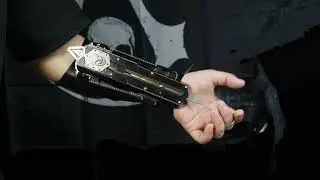 Dual Action Black Flag Metal Hidden Blade