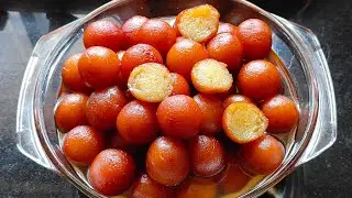 खव्याचे रसरशीत मऊ गुलाबजाम | Juicy Soft Delightful Khoya Gulab Jamun | Easy festival sweet