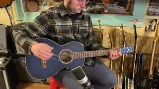 2006 Art & Lutherie (Godin, Canada) Ami parlor guitar