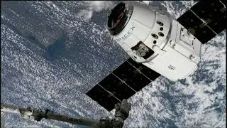 SpaceX Dragon CRS-14 Launch, Grapple, & Berthing (time lapse)