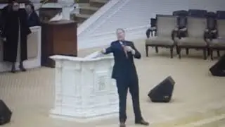Rev. Tim Joiner Preaching At The Rock Church , Elk Grove , CA 