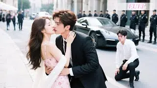 After Betrayal, She Kissed Loyal Bodyguard&mdash;Who Was a Secret CEO & Loved Her Deeply!