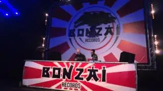Airwave & DJ Fire @ 20 Years Bonzai, Fire & Ice - Souvenir De Chine