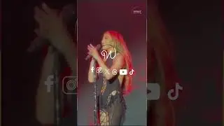 Un insecte sur le cou de Jennifer Lopez en plein concert 😂🦗