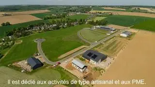 Le parc d'activit&eacute;s de La Houssaie, situ&eacute; &agrave; Andenne, vu d'en haut