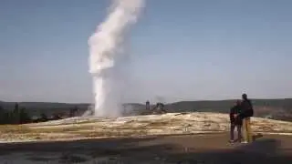 Yellowstone's Old Faithful Geyser Offers Visitors An Ecological New Pathway - Unravel Travel TV
