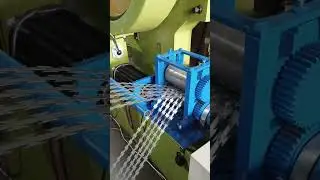 63 T CBT60 65 Razor Blade Barbed Wire Making Machine Concertina Razor Barbed Wire Covering Machine
