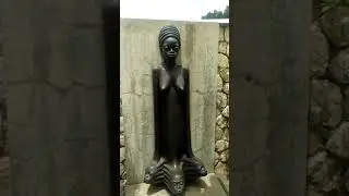 a tour of the National Heroes Park