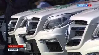 Медведев подарил олимпийцам 45 джипов Mercedes