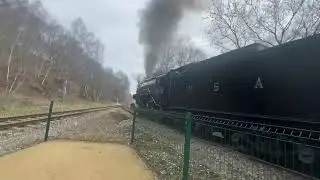 6046 flying up past the Leekbrook triangle