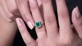 Created Green Sapphire Solitaire Celtic Engagement Ring