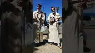 تسمع غير أوكي اوكي كمان باي باي الماريكان داروا لها الشان الله على فن زمان لا كان مضوي لمكان😎😎