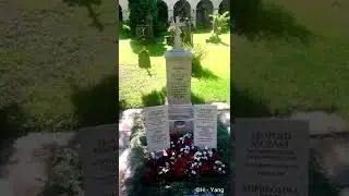 Tomb of Wolfgang Amadeus Mozart&rsquo;s wife Constanze Mozart and father Leopold Mozart.