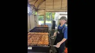 I Tried BBQ Made by an Amish Kid&hellip; and It Blew My Mind! 🍗🔥#amish #farmersmarket #farmlife #bbq