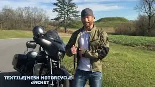 This motorcycle jacket is made from 600 Denier Polyester Fabric. The shoulder and elbo
