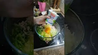 Küche von Hassani ‍آشپزخانه خانم حسنی überträgt einen Livestream.