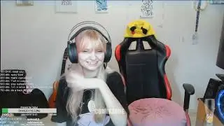 Top Girl Farts on Twitch! LOL