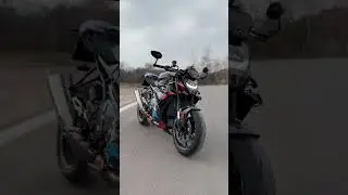 #bmw #m1000r #bmwmotorrad #bmwmotorsport #dreambike #superbike #makelifearide #bike #motocykl
