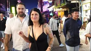 ✨ Calm Bangkok Streets Walk with an Elegant Thai Woman 🌃 4K