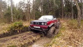 Покатушки на BMW 4x4.BMW на больших колёсах